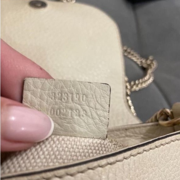 GUCCI ivory leather SMALL SOHO FLAP Shoulder Bag - Picture 4 of 9